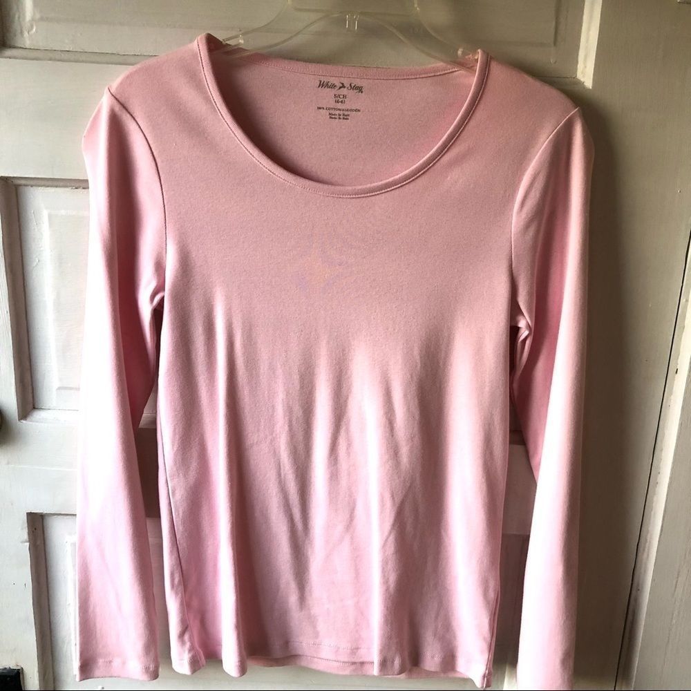 - Basic Solid Pink Long Sleeve T-Shirt Small